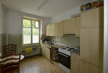 Authentique immeuble locatif à vendre