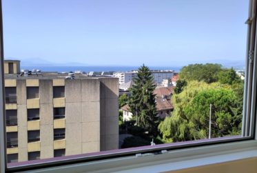 Appartement de charme de 4 pièces au 2ᵉ étage, offrant une véranda et une splendide vue sur le lac - env. 91m2