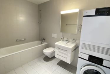 Opportunité à saisir ! Lumineux 4,5 pièces en centre ville avec balcon