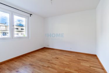 Bel appartement de 4.5 pièces au rez-de-chaussée