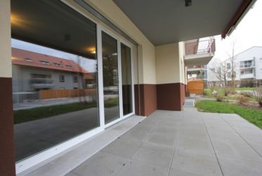 Charmant appartement de 4.5 pièces au rez-de-chaussée - env. 99m2
